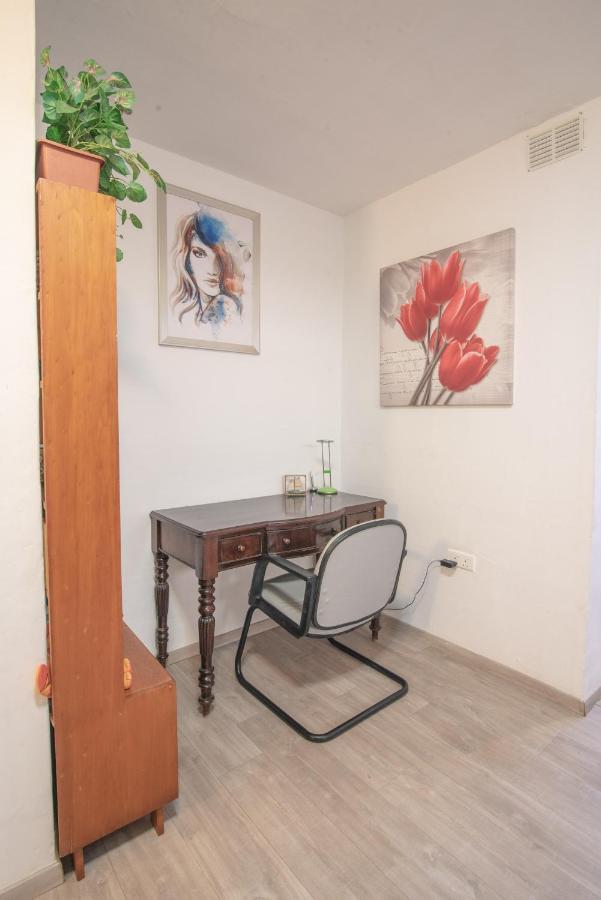 Central Villa Flatlet With Pool - Free Parking And Wifi Lija Zewnętrze zdjęcie