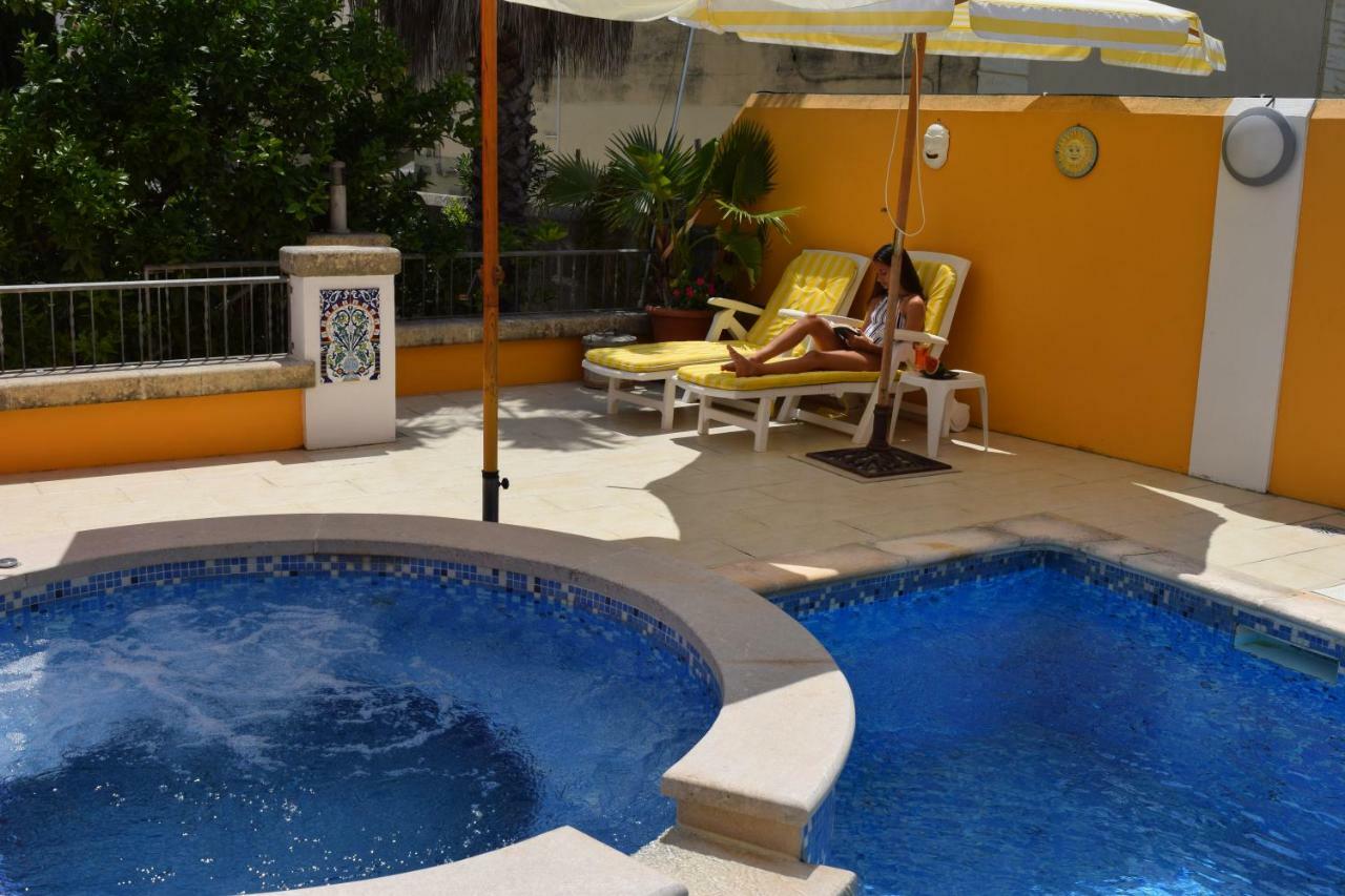 Central Villa Flatlet With Pool - Free Parking And Wifi Lija Zewnętrze zdjęcie